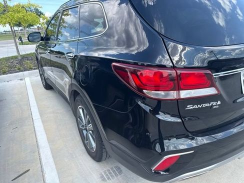 Used 2019 Hyundai Santa Fe XL SE w/ SE Premium Package 02 FWD image 3