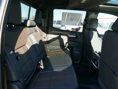 New 2026 Chevrolet Silverado 1500 High Country image 13