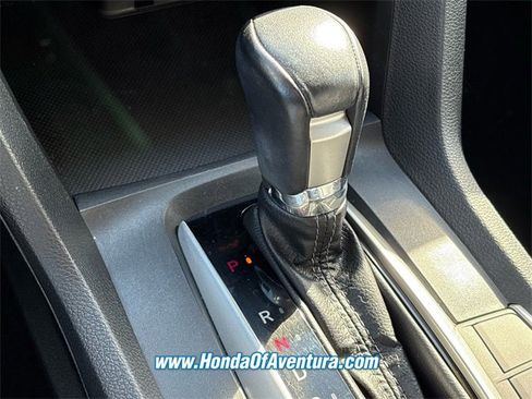 Used 2016 Honda Civic EX-L image 23