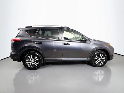 Certified 2016 Toyota RAV4 LE image 8