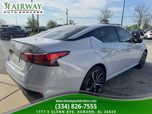 Used 2024 Nissan Altima 2.5 SR image 6