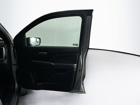 Used 2023 GMC Canyon Elevation w/ Convenience Package image 32