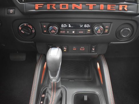 New 2026 Nissan Frontier PRO-4X w/ Pro-4x Convenience Package image 11