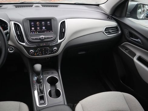 Used 2024 Chevrolet Equinox LT image 12