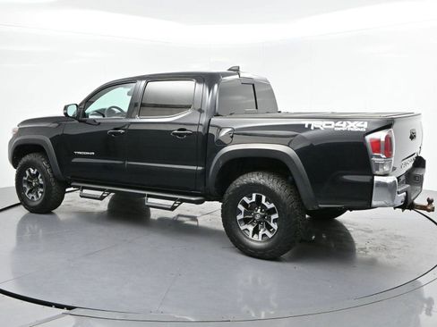 Used 2020 Toyota Tacoma TRD Off-Road AWD/4WD image 5
