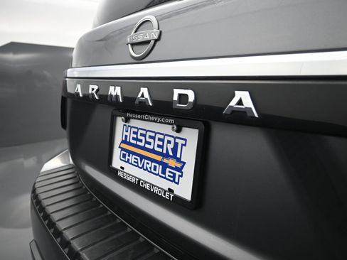 Used 2023 Nissan Armada SL image 30