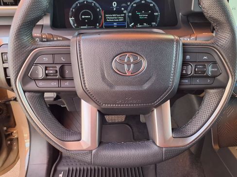 Certified 2026 Toyota Tacoma TRD Off-Road AWD/4WD image 19
