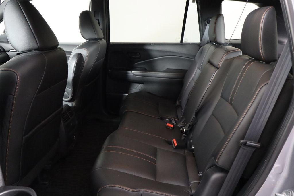Used 2023 Honda Passport TrailSport image 15