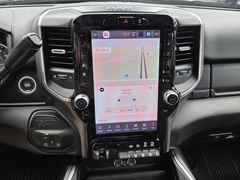 New 2025 RAM 2500 Big Horn AWD/4WD image 17