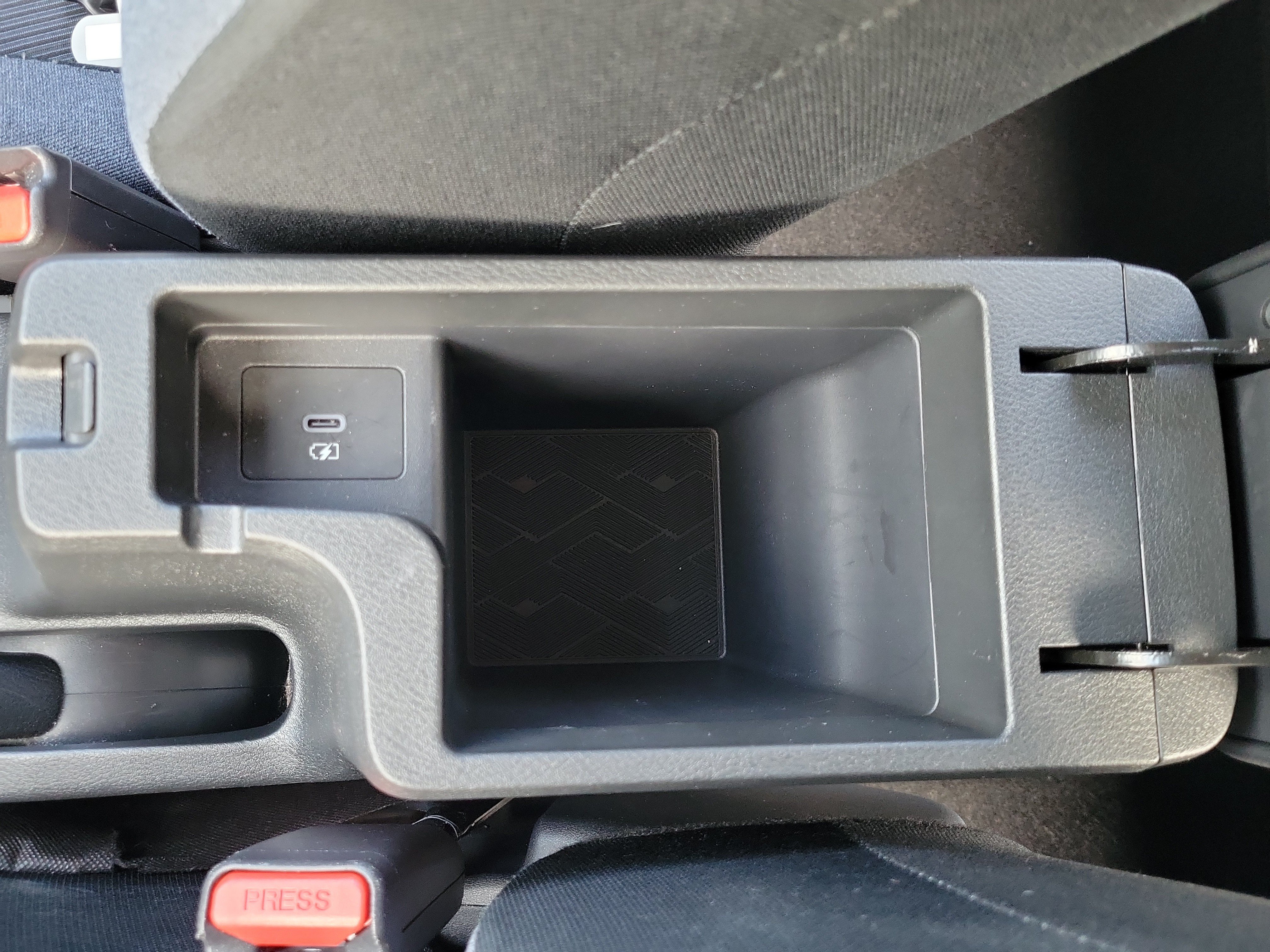 Certified 2025 Nissan Versa SV FWD image 27