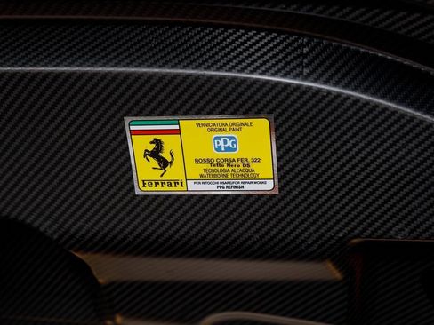 Used 2022 Ferrari SF90 Spider image 43