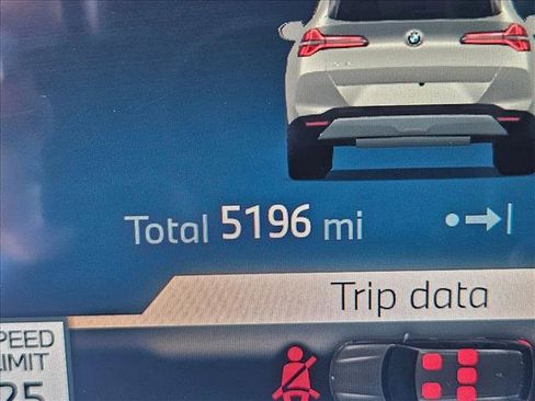 Used 2025 BMW X3 xDrive30i w/ Premium Package image 11