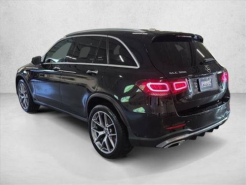 Used 2021 Mercedes-Benz GLC 300 4MATIC image 7