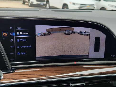 Used 2022 Cadillac Escalade ESV Sport Platinum AWD/4WD image 14