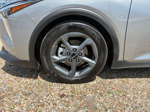 Used 2025 Kia K4 FWD image 23