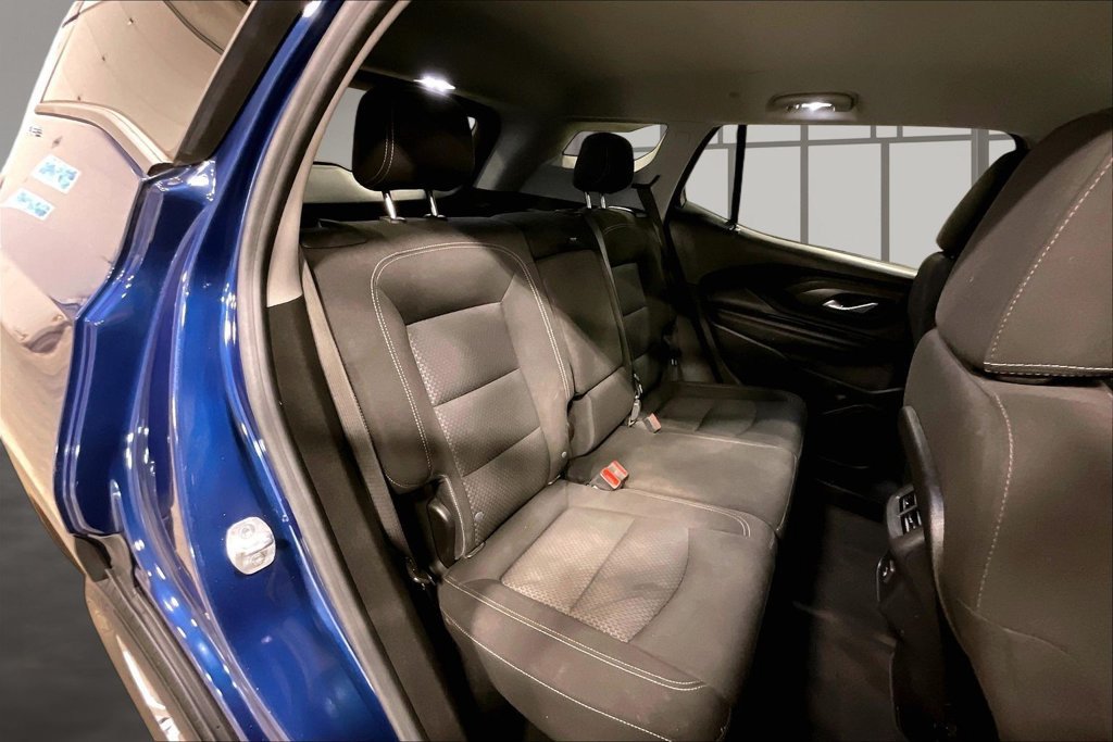 Used 2022 GMC Terrain SLE w/ Driver Convenience Package AWD/4WD image 26