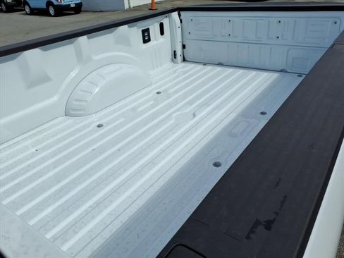 New 2026 Ford F250 XLT image 3