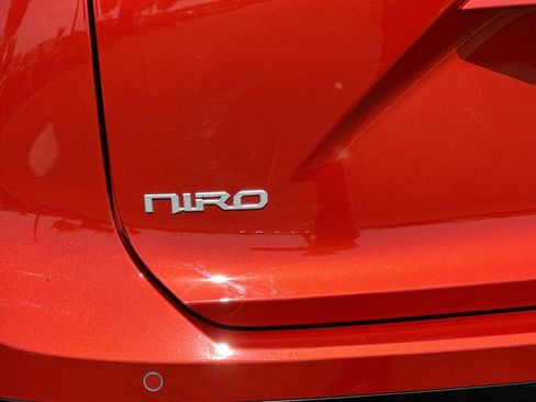 Used 2023 Kia Niro Wind FWD image 32