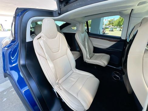 Used 2016 Tesla Model X 75D image 26