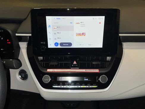 New 2026 Toyota Corolla LE w/ LE Premium Package FWD image 20