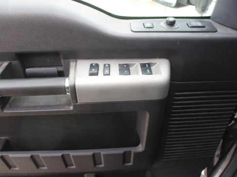 Used 2014 Ford F250 Lariat w/ Chrome Package image 13