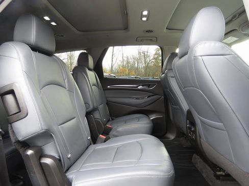 Used 2019 Buick Enclave Essence w/ Trailering Package, 5000 lbs. image 17