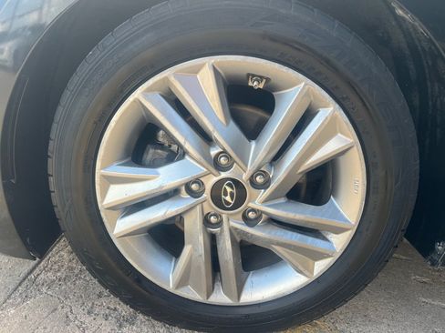 Used 2020 Hyundai Elantra SEL w/ Cargo Package (C1) FWD image 21