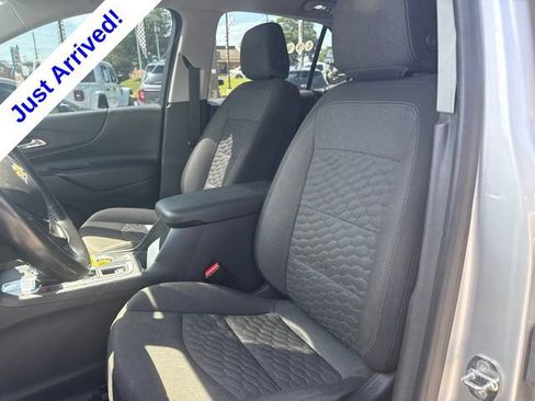 Used 2020 Chevrolet Equinox LT FWD image 9