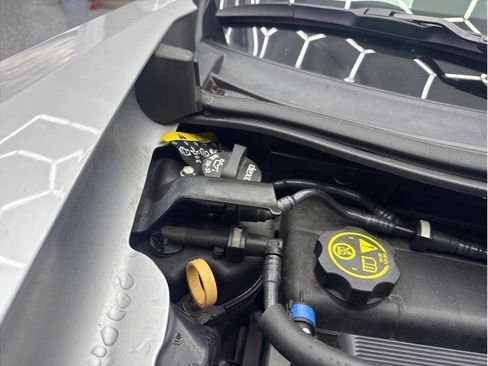 Used 2016 Chevrolet Corvette Stingray Coupe RWD image 22