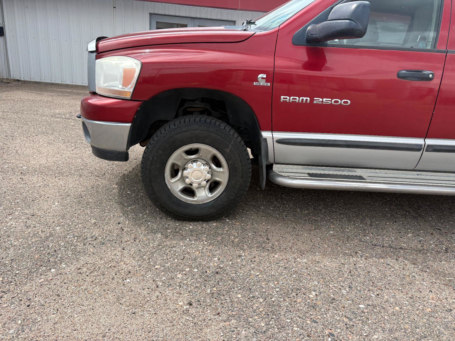 Used 2006 Dodge Ram 2500 Truck SLT w/ Trailer Tow Group AWD/4WD image 4