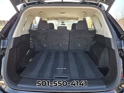 Used 2025 Nissan Rogue SV image 14