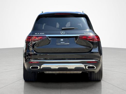 Used 2026 Mercedes-Benz GLS 450 4MATIC image 4