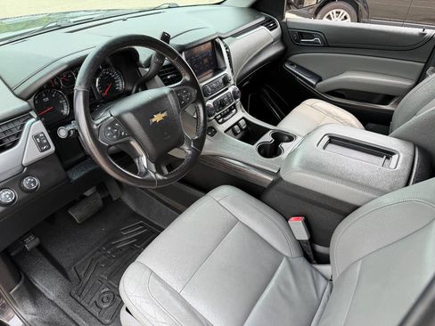 Used 2015 Chevrolet Suburban LT AWD/4WD image 16