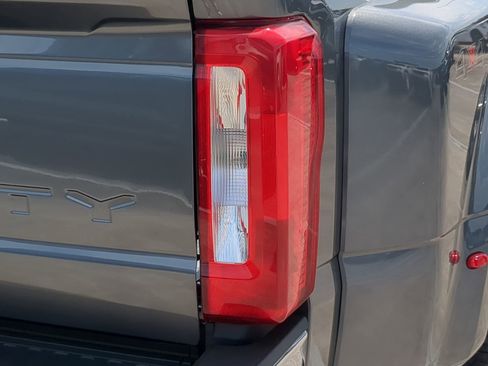 New 2026 Ford F350 XL w/ XL Chrome Package image 47