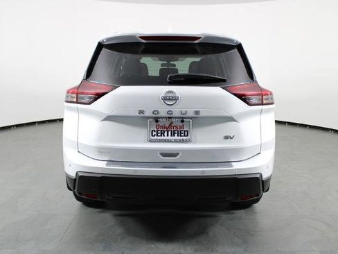 Certified 2024 Nissan Rogue SV w/ SV Premium Package image 11