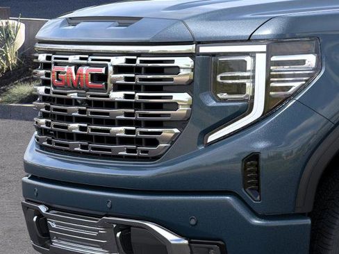 New 2026 GMC Sierra 1500 Denali image 13