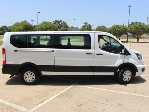 Used 2023 Ford Transit 350 XLT RWD image 5