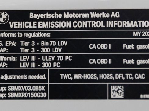 Used 2025 BMW Z4 M40i w/ Edition image 56