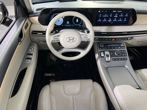 Used 2023 Hyundai Palisade Limited image 23