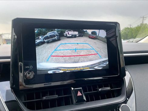 Used 2024 Toyota Corolla LE FWD image 26
