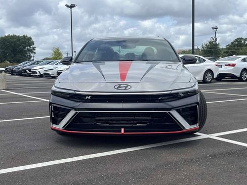 Used 2025 Hyundai Elantra N FWD image 8