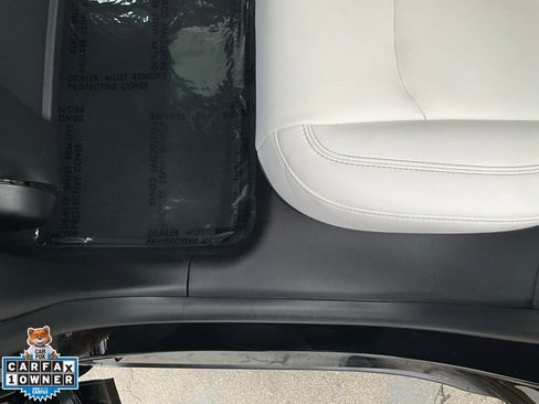 Used 2021 Tesla Model Y Long Range image 26