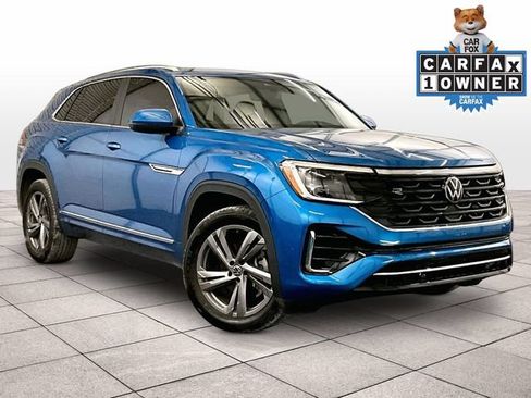 Used 2024 Volkswagen Atlas Cross Sport SEL R-Line AWD/4WD image 2