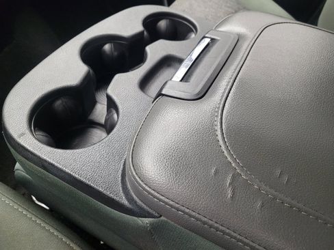 Used 2016 RAM 1500 Big Horn image 26