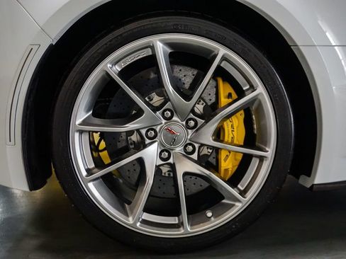 Used 2019 Chevrolet Corvette Z06 image 48