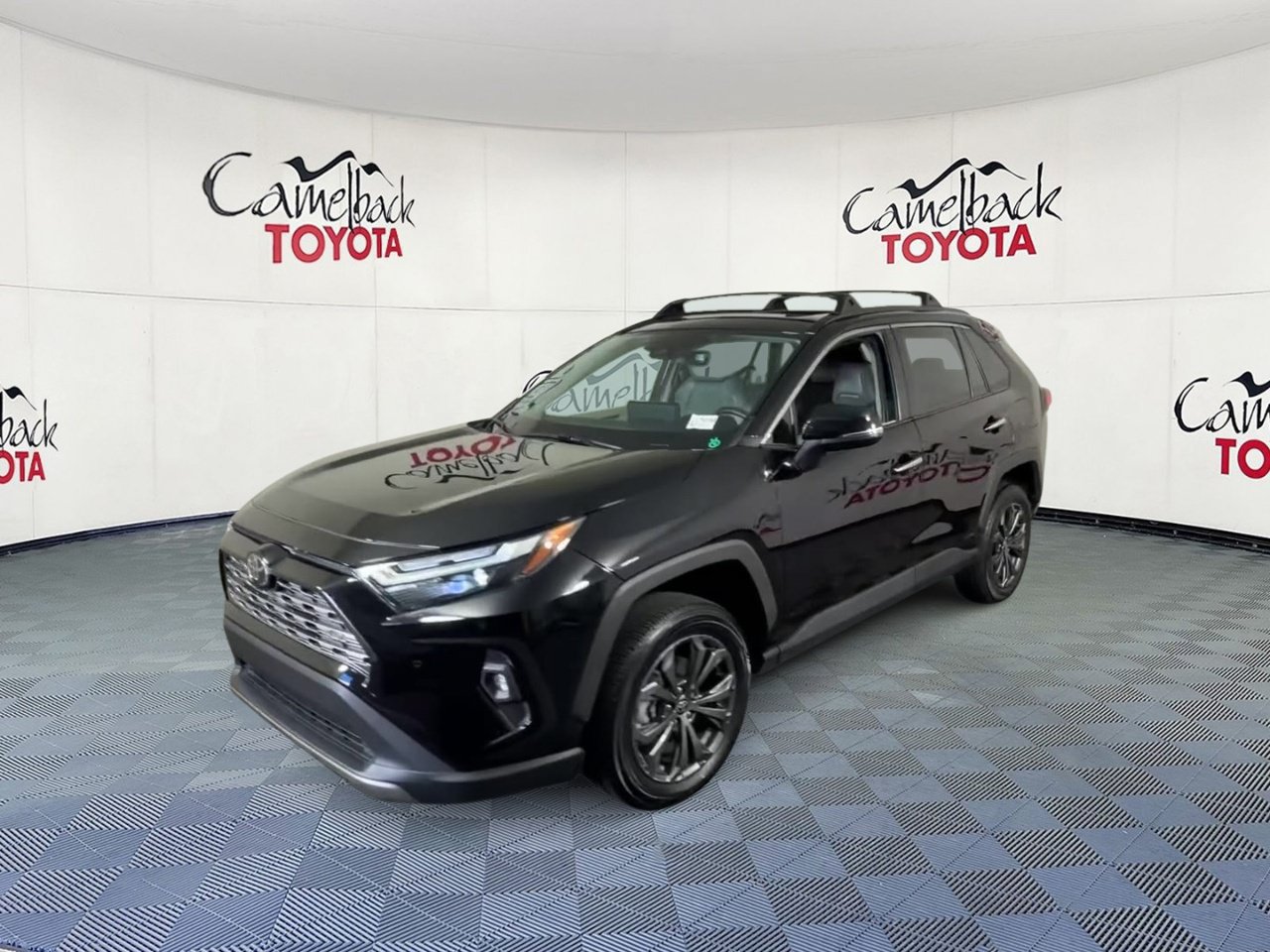 Used 2025 Toyota RAV4 Limited w/ Weather Package AWD/4WD image 7