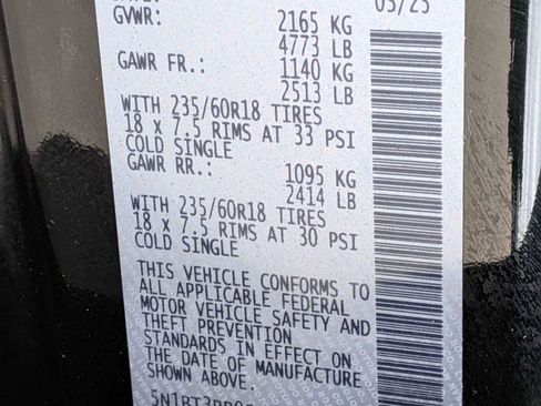 Used 2025 Nissan Rogue SV image 33