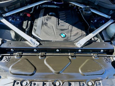 Certified 2022 BMW X5 sDrive40i w/ Parking Assistance Package image 33