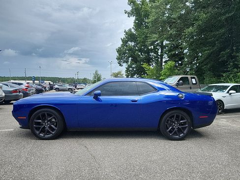 Used 2021 Dodge Challenger SXT w/ Blacktop Package RWD image 2