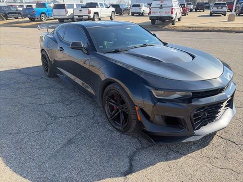 Used 2019 Chevrolet Camaro ZL1 image 2
